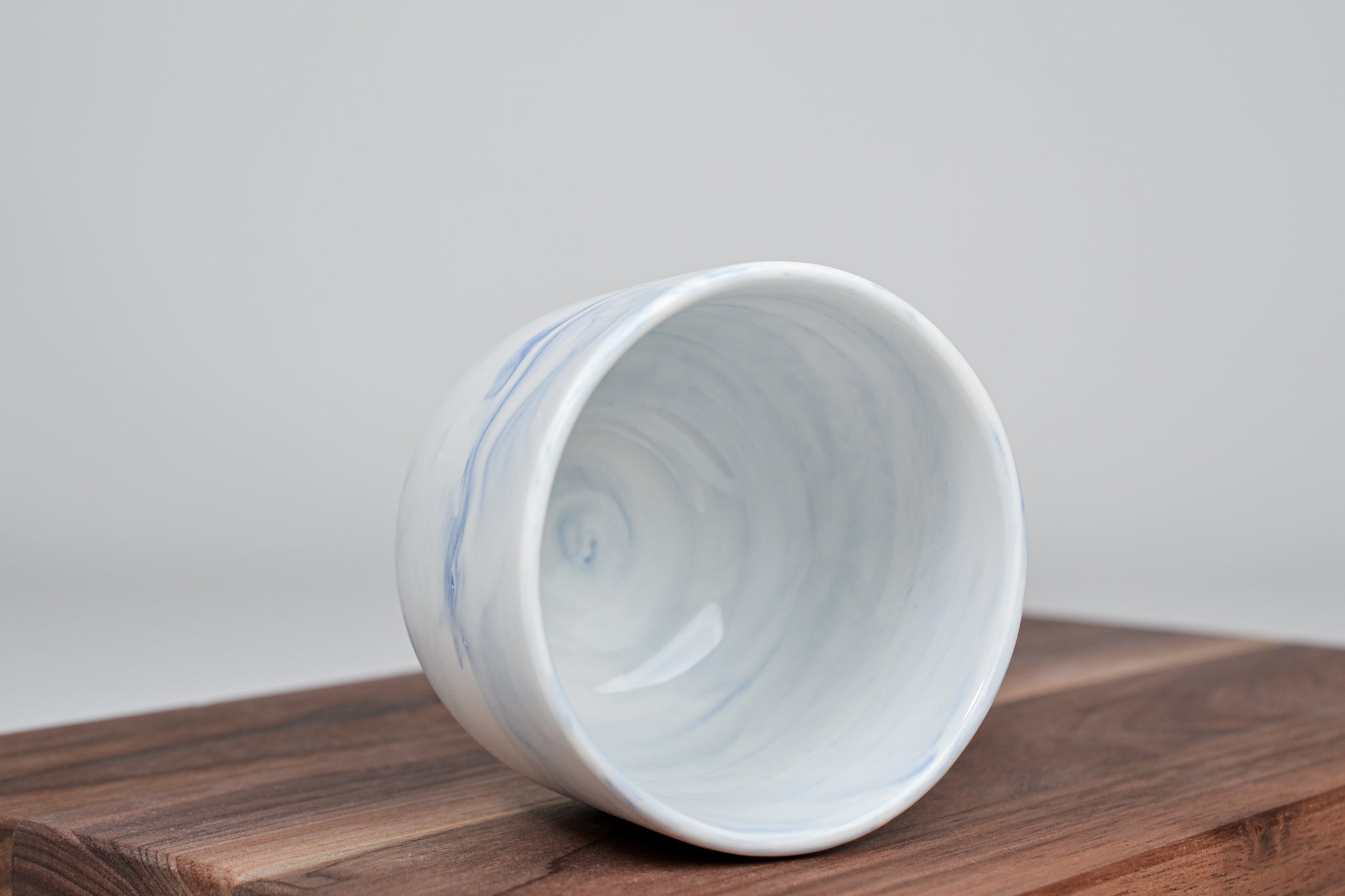 Kávový hrnek z porcelánu - Flow - 200 ml