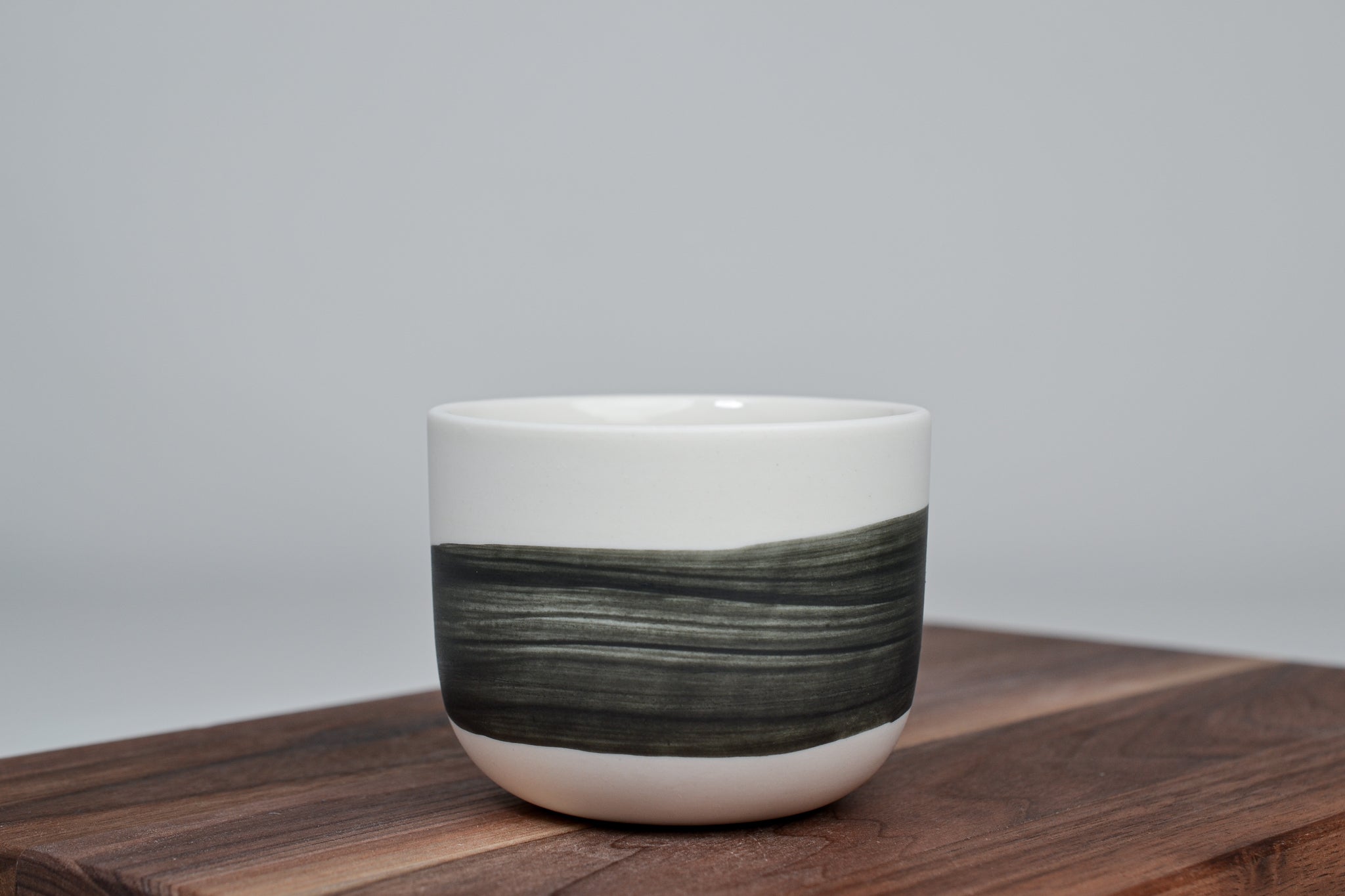 Černá linka - Jednoduchý kávový hrnek - 200 ml