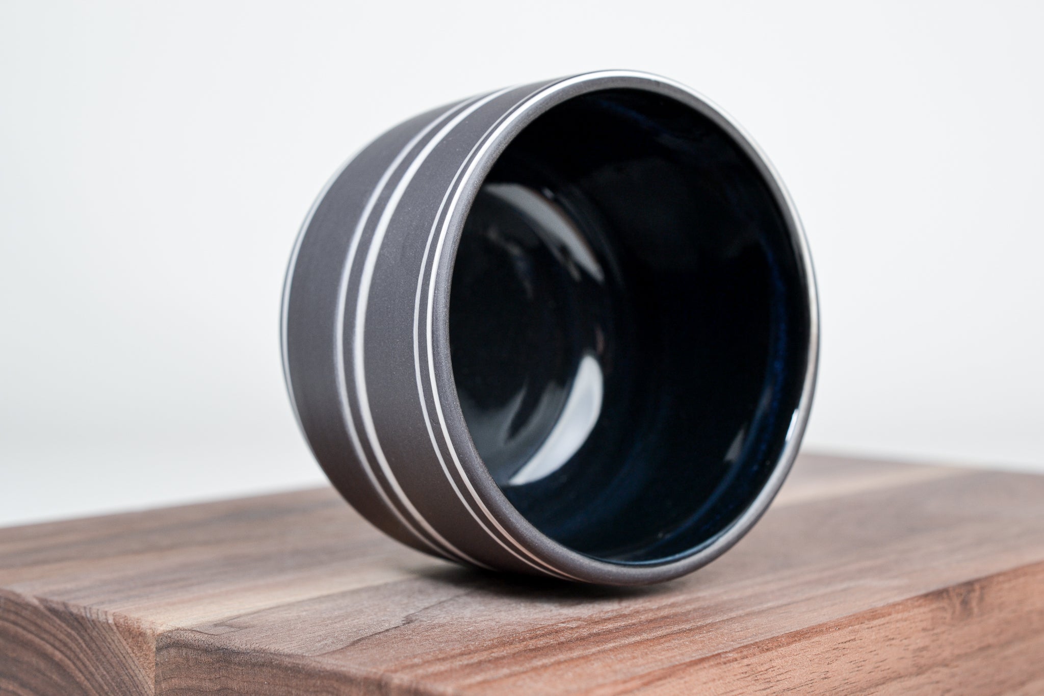 Kávový hrnek z porcelánu - Flow - 300 ml