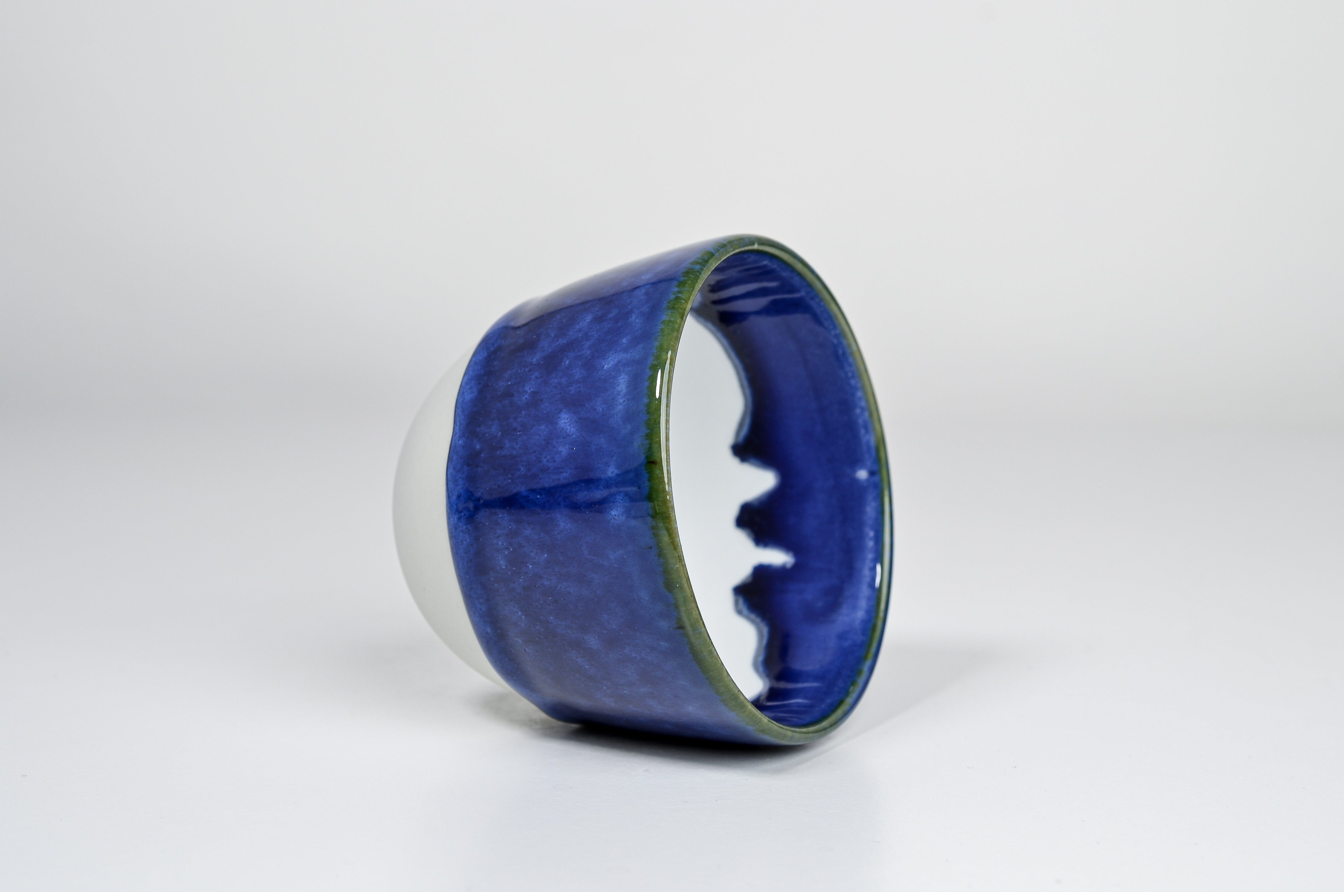 Simple blue cup with dripping glaze- 200ml