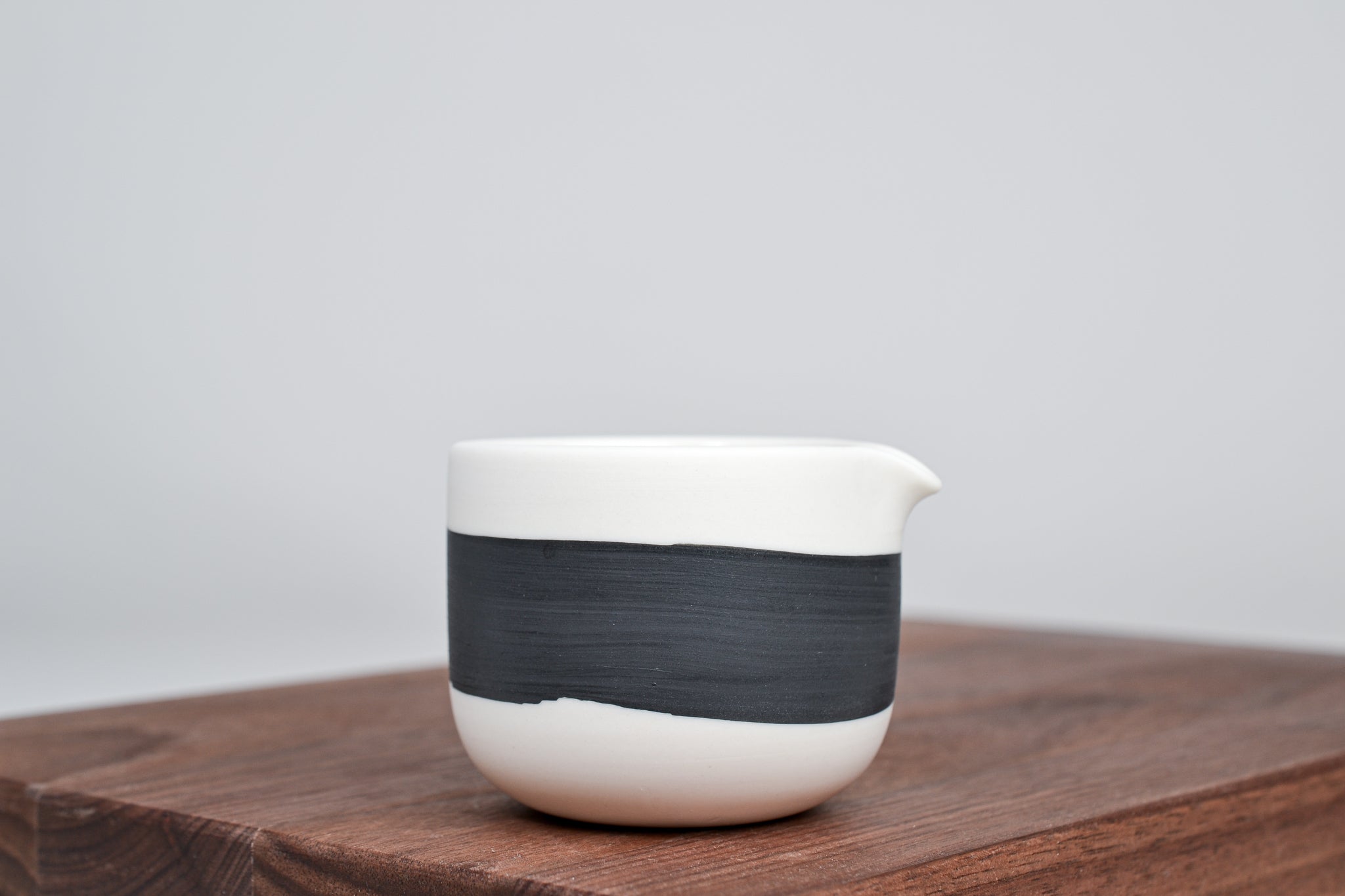 Simple milk jug, black line, 75 ml
