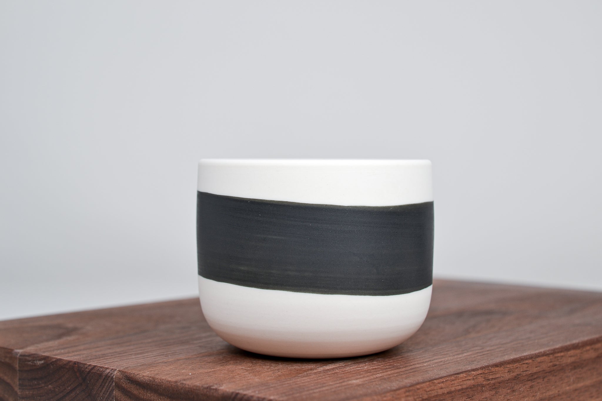 Black line - Simple cup for coffee - 200 ml