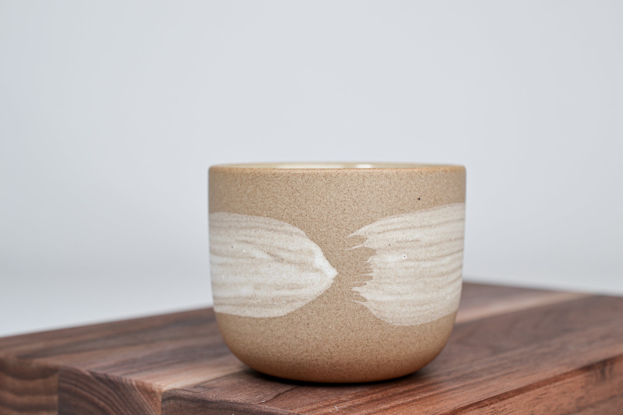 Skořicový hrnek - bílá linka - 250 ml