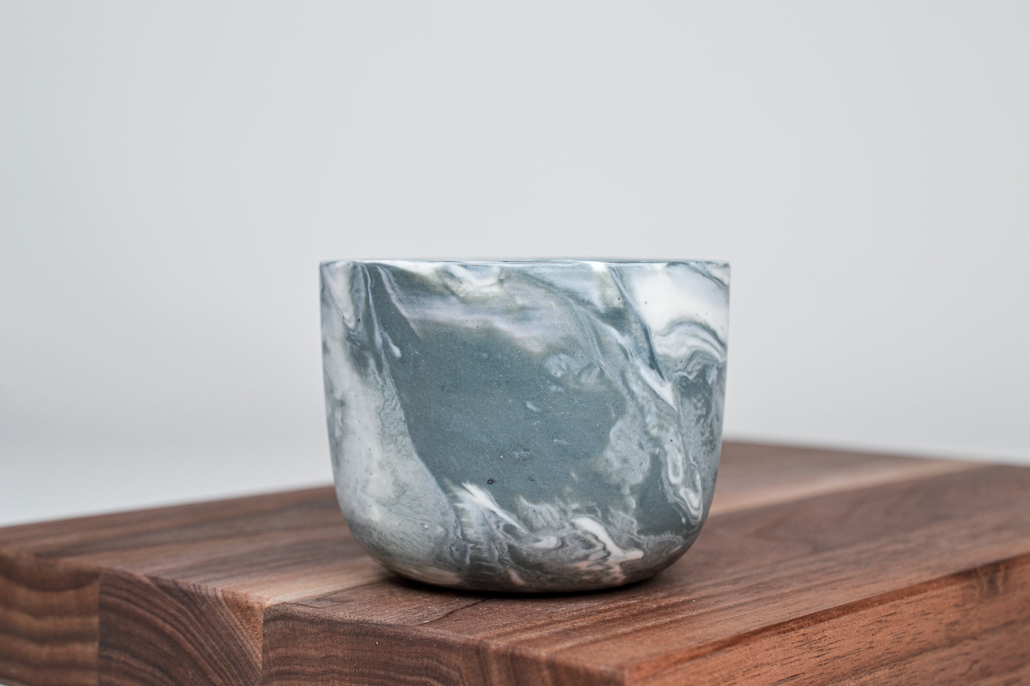 Kávový hrnek z porcelánu - Flow - 200 ml