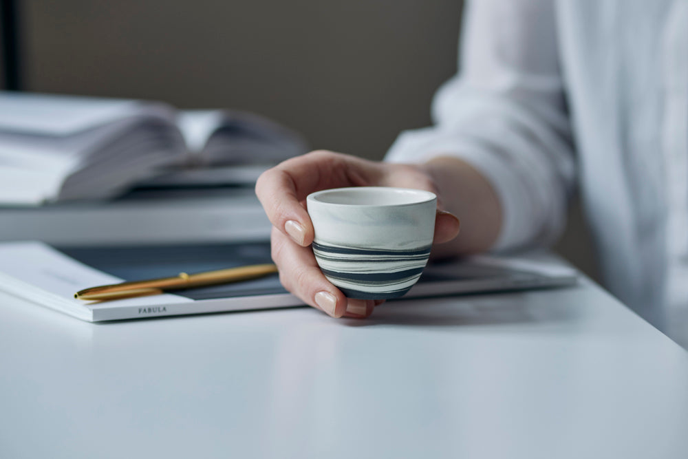 Kouřový šálek - bílá s černou - 65ml až 300ml