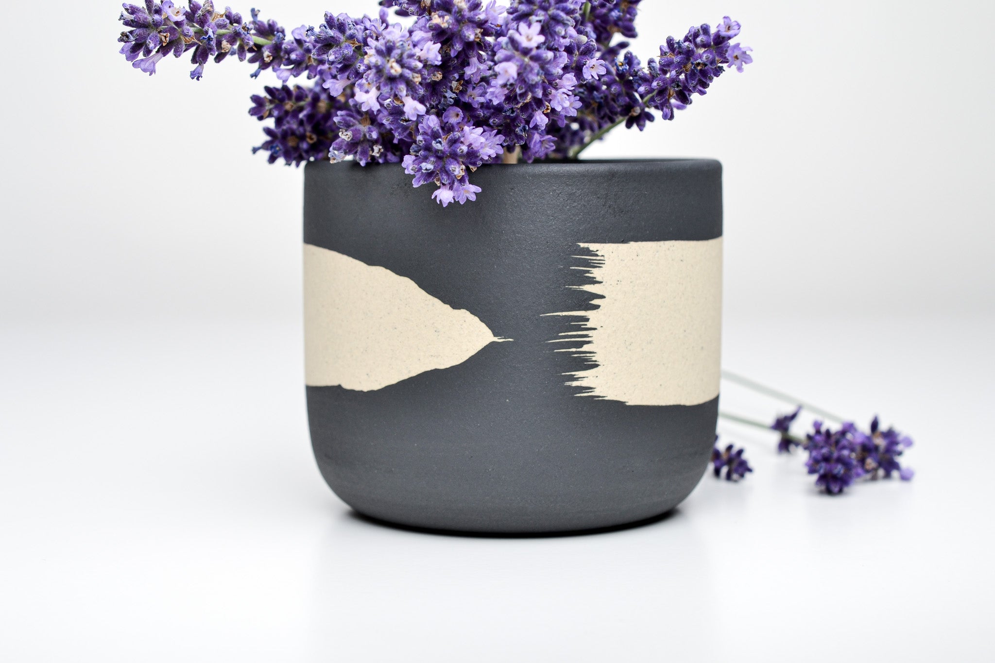 Mindfulness candle -  levander, mint leaf, moss