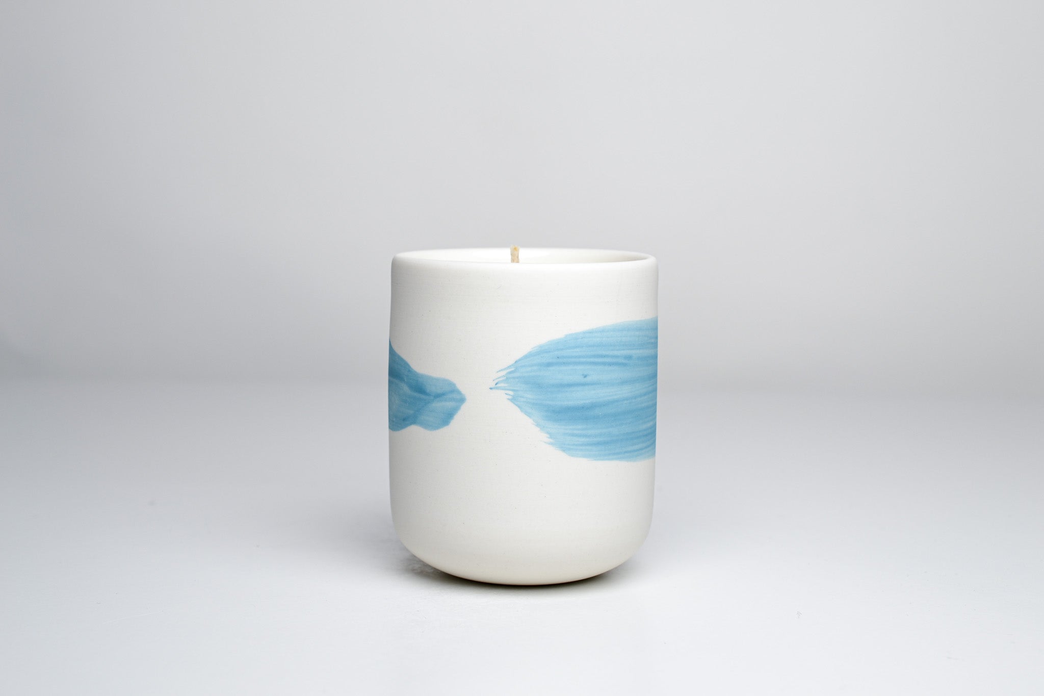 New day candle - white pepper, sage, white musk and amber