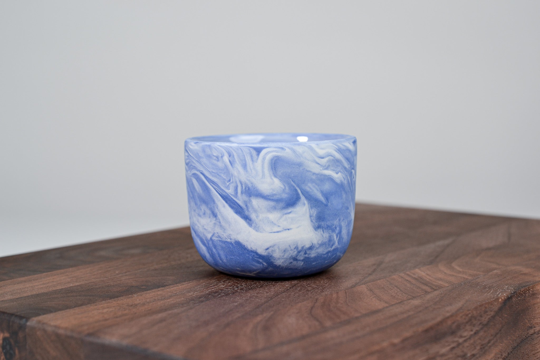 Kávový hrnek z porcelánu - Flow - 100 ml - modrý porcelán