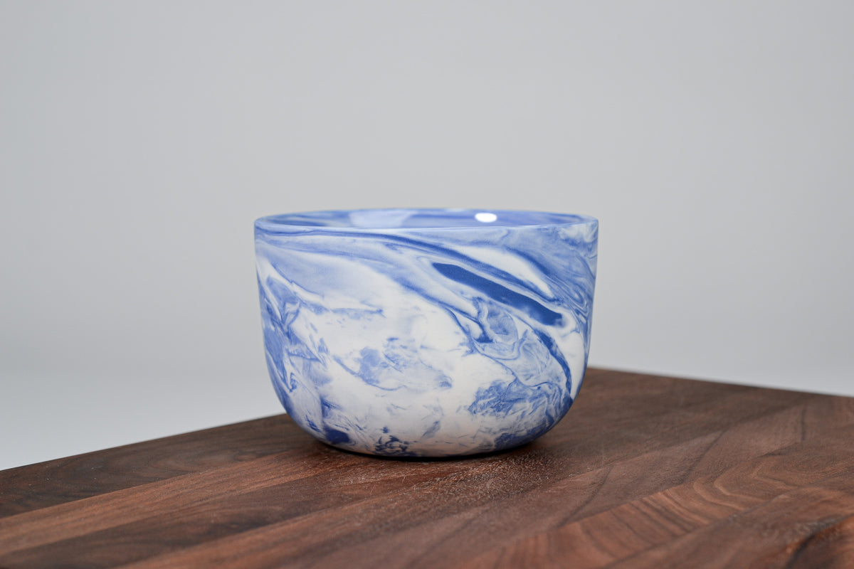 Kávový hrnek z porcelánu - Flow - 280 ml - modrý porcelán