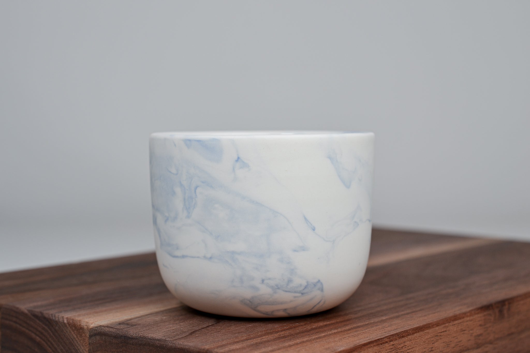 Kávový hrnek z porcelánu - Flow - 200 ml