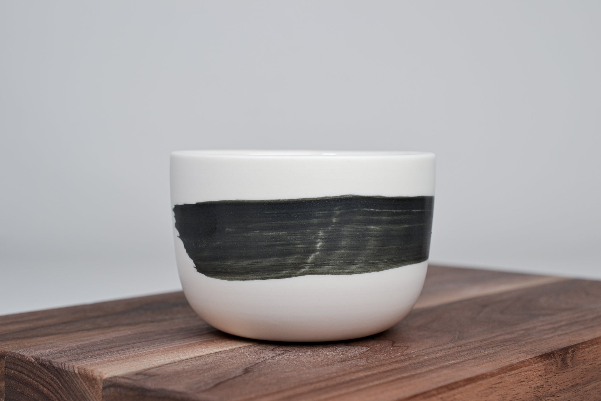 Černá linka - Jednoduchý kávový hrnek - 280 ml