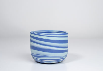 Let it flow. Porcelain cup. 190ml