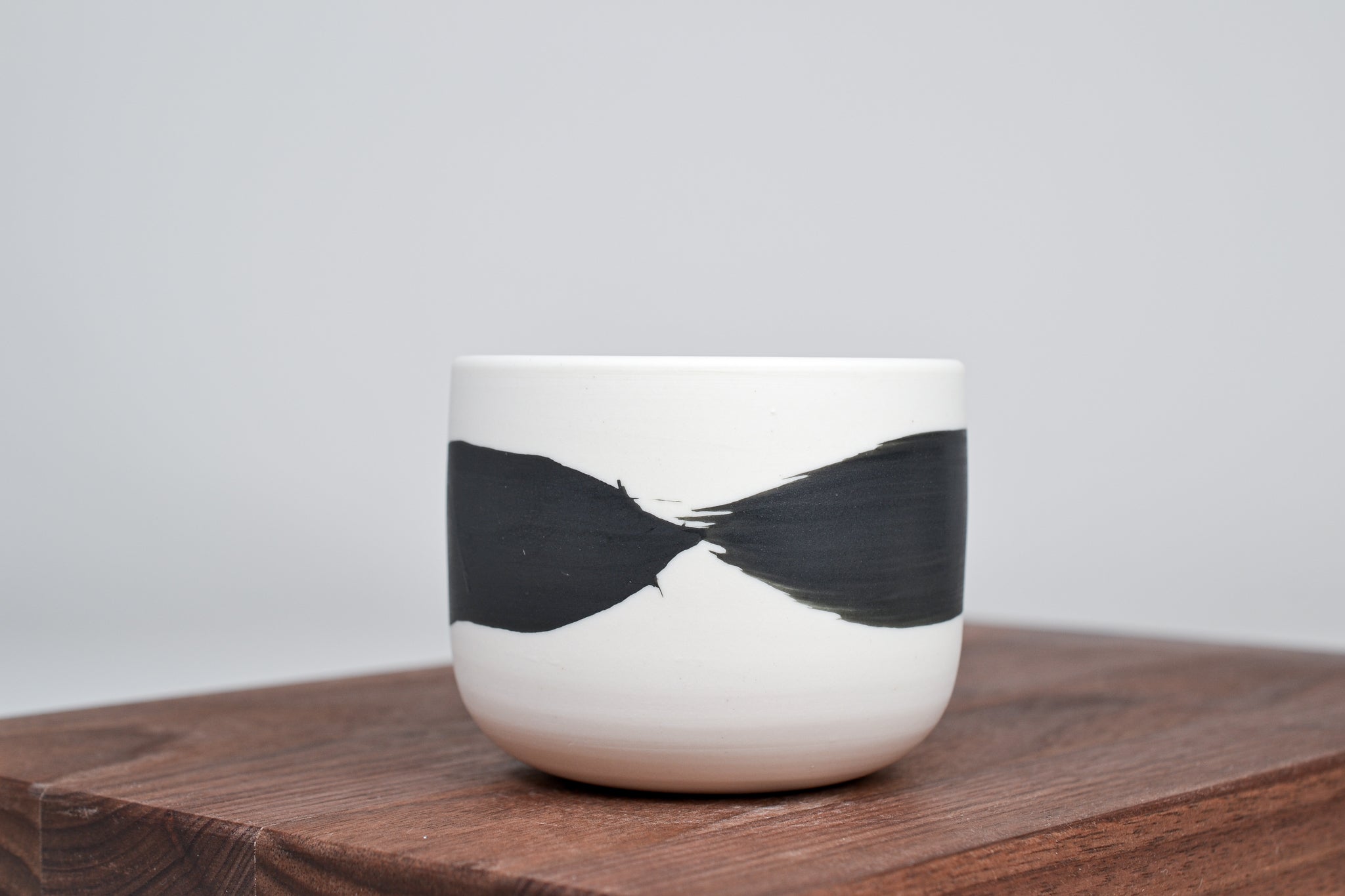 Black line - Simple cup for coffee - 200 ml