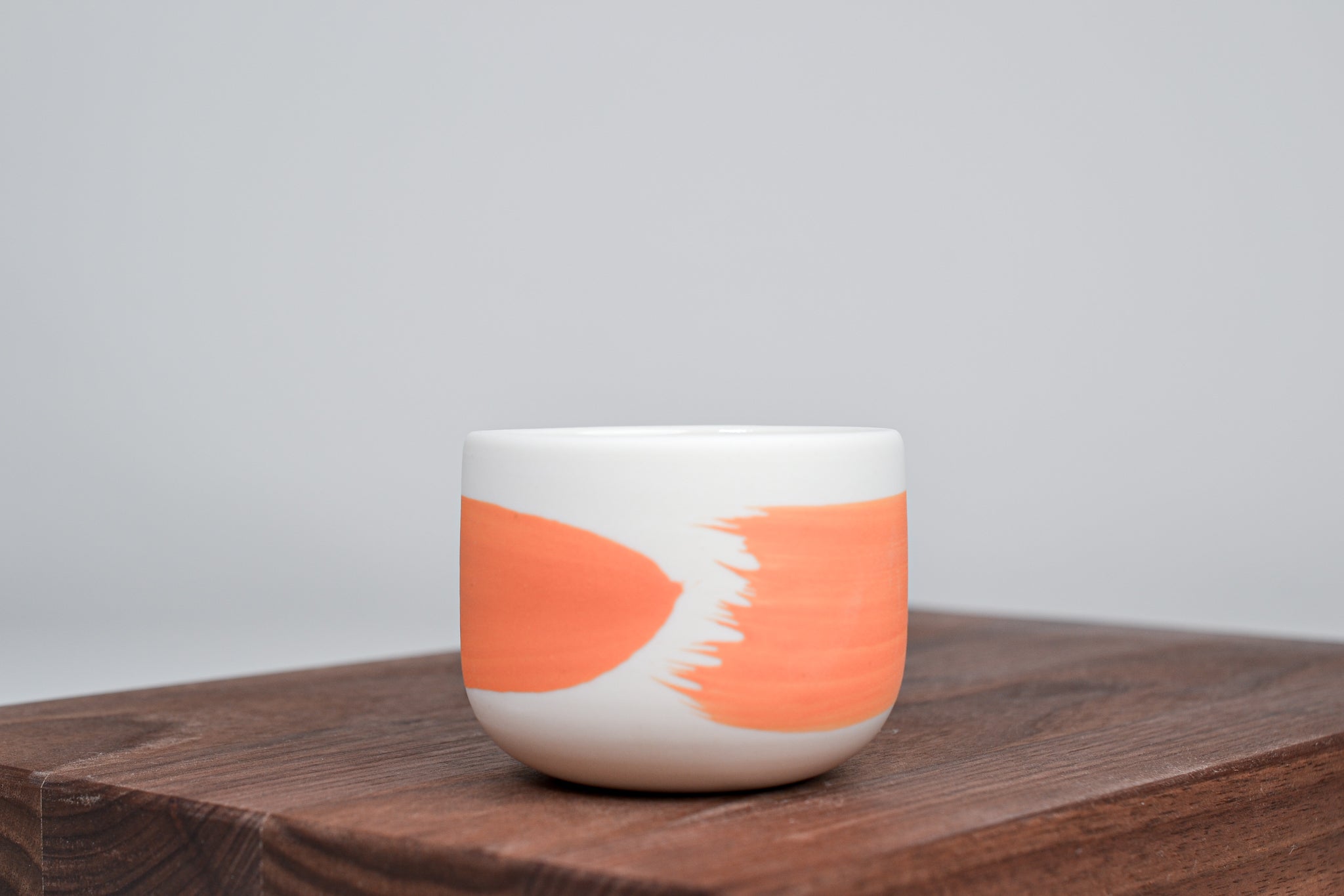 Rich orange line - Simple cup for coffee