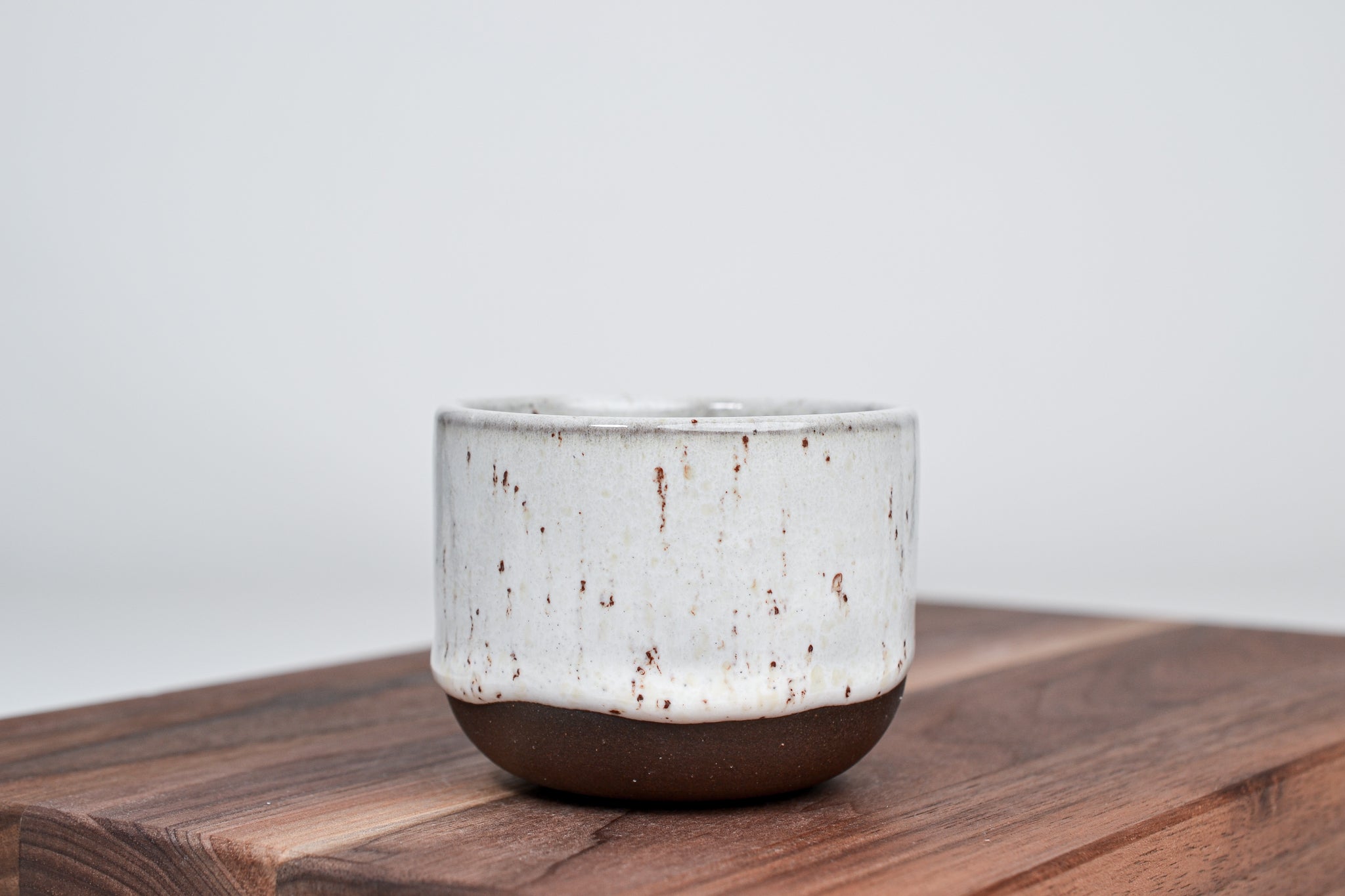 Keramický kávový šálek - stracciatella - 130 ml