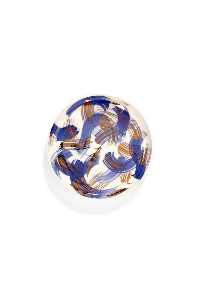 Porcelánové talíře s kobaltem a zlatem