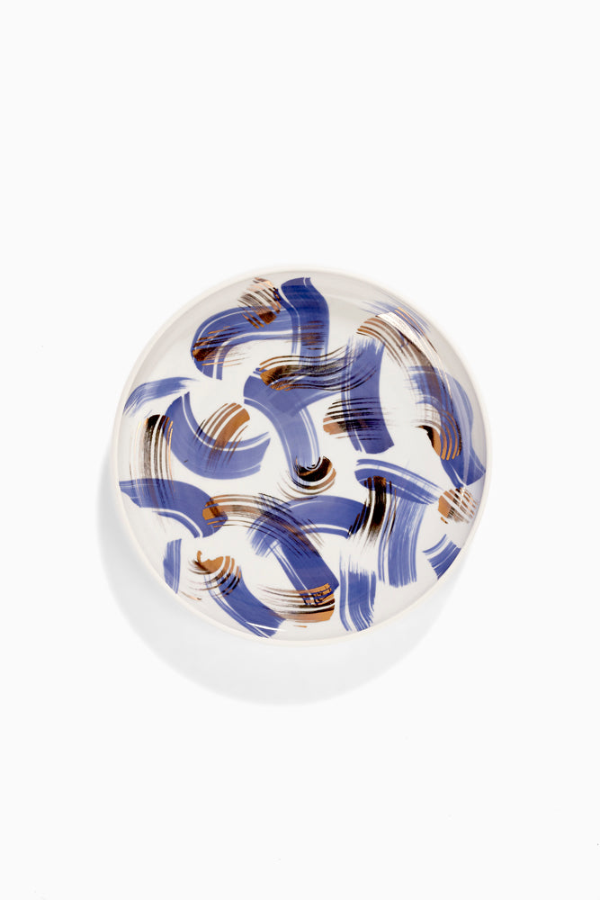 Porcelánové talíře s kobaltem a zlatem